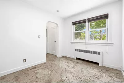 4223 Digney Avenue, Bronx, NY 10466 - Photo 5