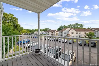 80 Fairview Circle, Middle Island, NY 11953 - Photo 7