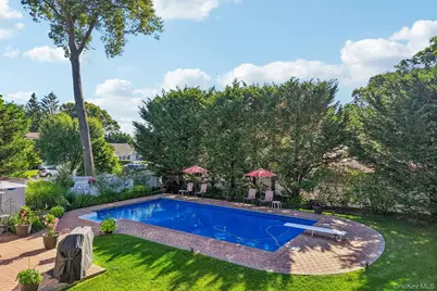 10 Boyd Avenue, Bay Shore, NY 11706 - Photo 33
