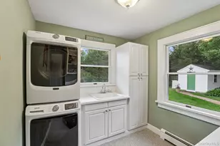 10 Boyd Ave, Bay Shore, NY 11706 - Photo 13