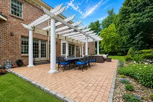 6 Boxwood Way, Manhasset, NY 11030 - Photo 39