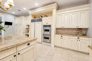 6 Boxwood Way, Manhasset, NY 11030 - Photo 9