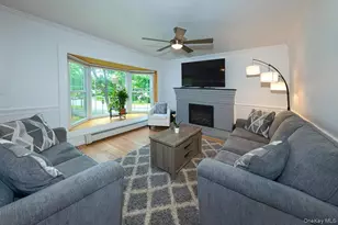 8 Van Cedar Street SE, Brentwood, NY 11717 - Photo 9