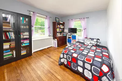 8 Van Cedar Street SE #8, Brentwood, NY 11717 - Photo 11