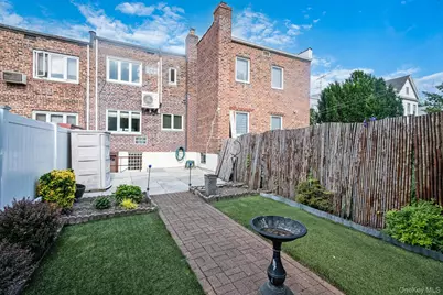 6410 71st Street, Middle Village, NY 11379 - Photo 33