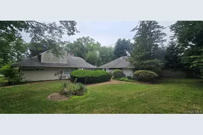 65 Saddle Lane, Roslyn Heights, NY 11577 - Photo 5