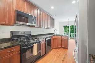 4003 Ridgecrest Dr, Wappingers Falls, NY 12590 - Photo 15