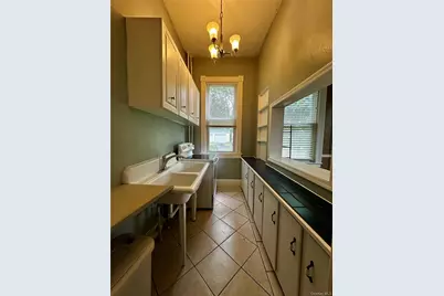 16 Broad Street #3, New Windsor, NY 12553 - Photo 9
