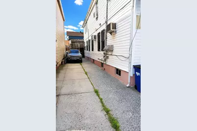11403 111th Avenue, Ozone Park, NY 11420 - Photo 11