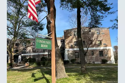 6 W Mill Drive #3B, Great Neck, NY 11021 - Photo 25