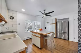 119 Scooter Ln, Hicksville, NY 11801 - Photo 17