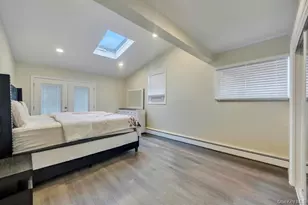 119 Scooter Ln, Hicksville, NY 11801 - Photo 19