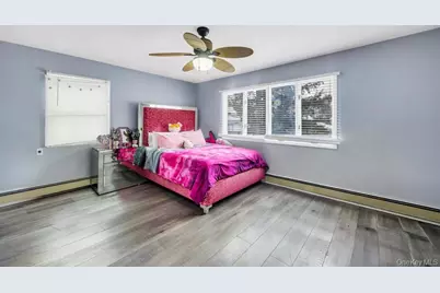 119 Scooter Lane, Hicksville, NY 11801 - Photo 29