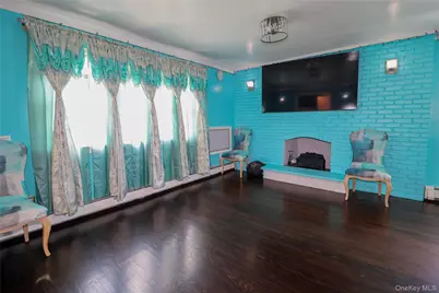 23 Peters Boulevard, Central Islip, NY 11722 - Photo 3