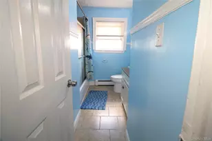 23 Peters Blvd, Central Islip, NY 11722 - Photo 9