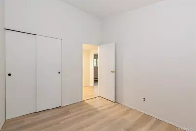 26 Huxley Lane, Ronkonkoma, NY 11779 - Photo 23