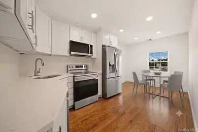 3914 Waverly Avenue, Seaford, NY 11783 - Photo 11