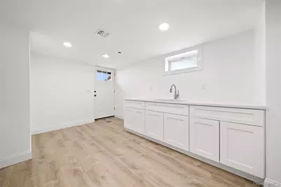 3914 Waverly Avenue, Seaford, NY 11783 - Photo 23