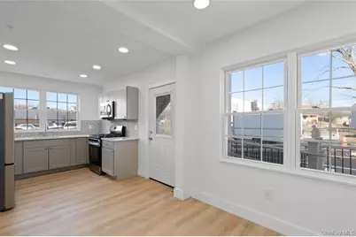 9 Lagrange Avenue #APT 1, Poughkeepsie, NY 12603 - Photo 5
