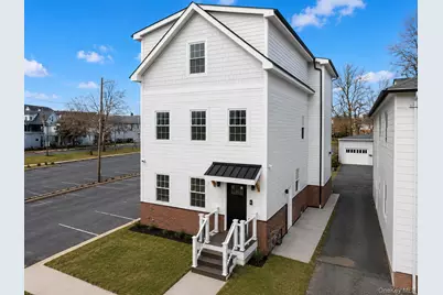 9 Lagrange Avenue #APT 1, Poughkeepsie, NY 12603 - Photo 1