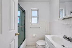 263-53 74th Ave, Glen Oaks, NY 11004 - Photo 11