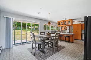21 Vail Rd, Poughkeepsie, NY 12603 - Photo 17