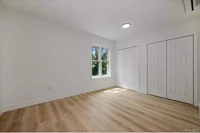 3039 Young Avenue, Bronx, NY 10469 - Photo 11