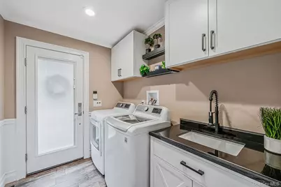 44 Niagara Street, Miller Place, NY 11764 - Photo 17