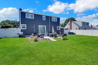 16 Heath Lane, East Northport, NY 11731 - Photo 27