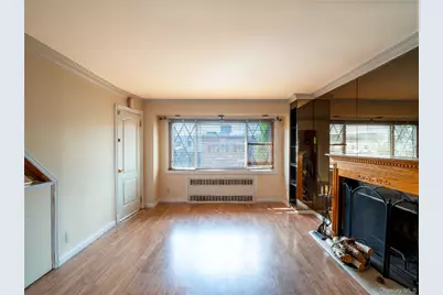 9 Satterie Avenue, Valley Stream, NY 11580 - Photo 5