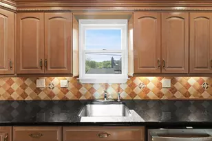 65 Eiler Ln, Irvington, NY 10533 - Photo 9