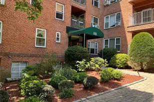 555 Broadway, Hastings on Hudson, NY 10706 - Photo 5