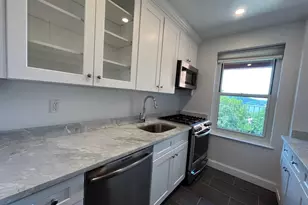 555 Broadway, Hastings on Hudson, NY 10706 - Photo 13