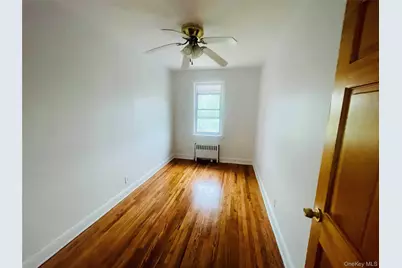 2811 Gunther Avenue, Bronx, NY 10469 - Photo 3
