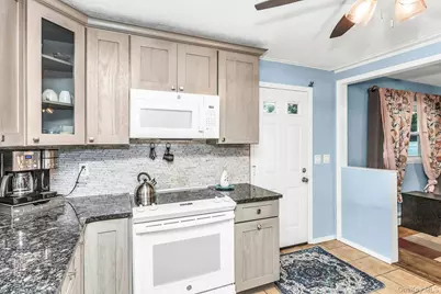 23 Lambert Avenue, Mastic, NY 11950 - Photo 11