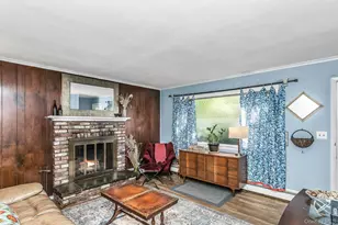 23 Lambert Ave, Mastic, NY 11950 - Photo 5