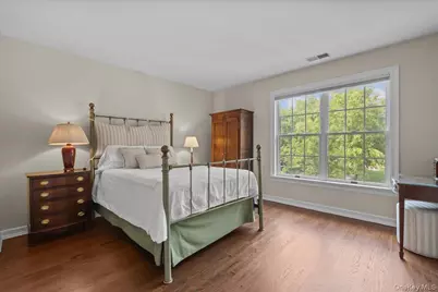 18 Brookview Drive, Pleasantville, NY 10570 - Photo 17
