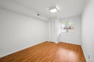 114-56 Taipei Ct, College Point, NY 11356 - Photo 21