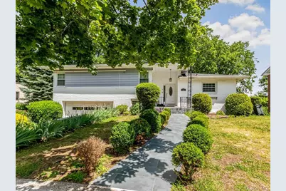130 La Salle Drive, Yonkers, NY 10710 - Photo 1
