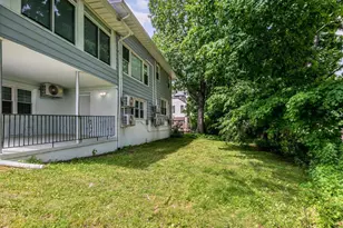 130 Lasalle Dr, Yonkers, NY 10710 - Photo 31