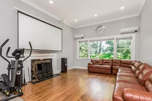 130 Lasalle Dr, Yonkers, NY 10710 - Photo 7