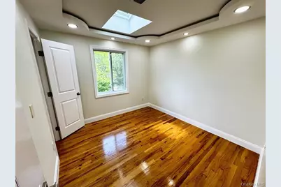 62 Walnut Road, Inwood, NY 11096 - Photo 11