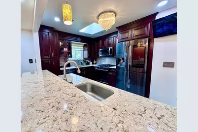 62 Walnut Road, Inwood, NY 11096 - Photo 9