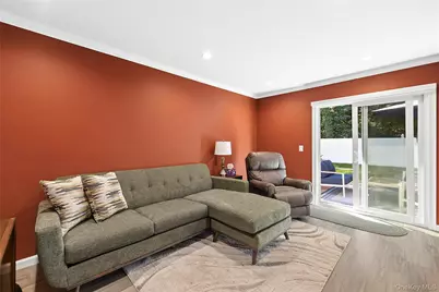 17 Harmony Lane, Glen Cove, NY 11542 - Photo 9