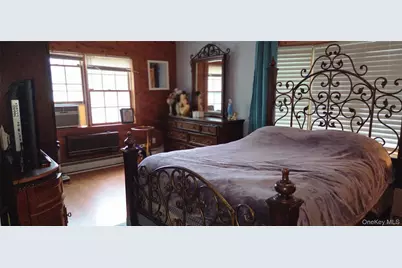 132 13th Avenue, Holtsville, NY 11742 - Photo 27
