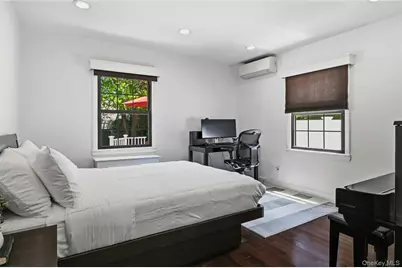 38 Bayview Terrace, Manhasset, NY 11030 - Photo 17