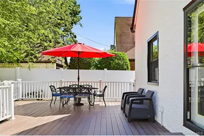 38 Bayview Terrace, Manhasset, NY 11030 - Photo 29