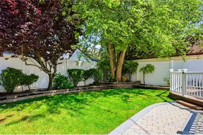 38 Bayview Terrace, Manhasset, NY 11030 - Photo 31