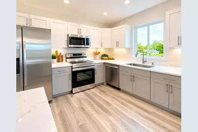 16 Dowd Street #109, Haverstraw, NY 10927 - Photo 5