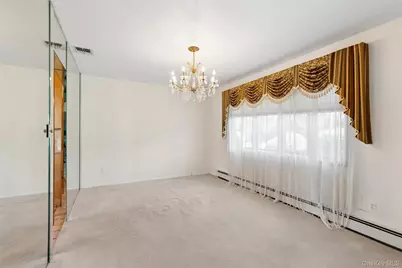 27 Spacecraft Lane, Hauppauge, NY 11788 - Photo 7